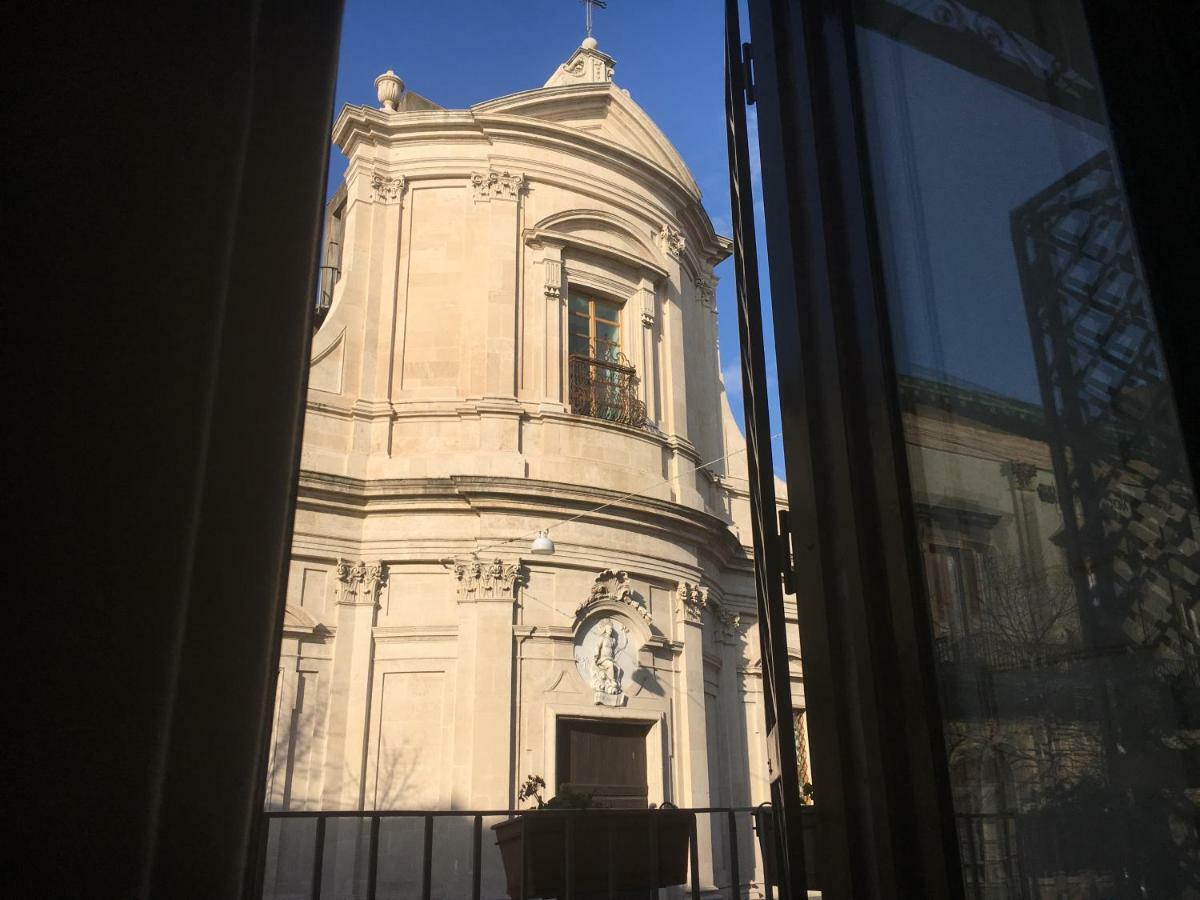 Dimora Del Papa Lägenhet Catania Exteriör bild